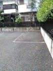 中央1 月極駐車場 駐車場外観写真 2枚目