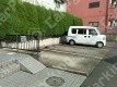 布田6 月極駐車場 車室写真 2枚目