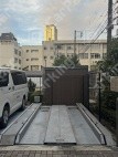 大阪市西区江戸堀1 月極駐車場 車室写真 4枚目