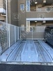 小六町4 月極駐車場 車室写真 1枚目