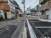 上本町西1 月極駐車場 出入り口写真 1枚目