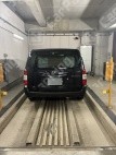 アクロス目黒タワー 月極駐車場 車室写真 3枚目