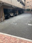 東五軒町3 月極駐車場 駐車場外観写真 1枚目